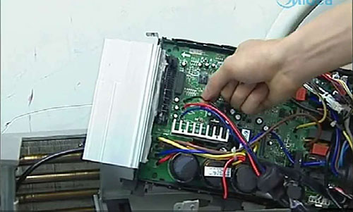 东河美的空调电话是多少